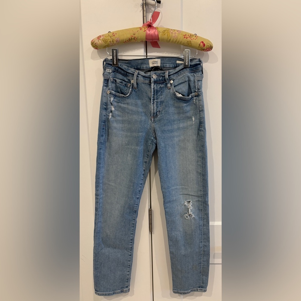 Citizens Of Humanity Light Blue Ella Mid Rise Straight Leg Crop jean. Size 25